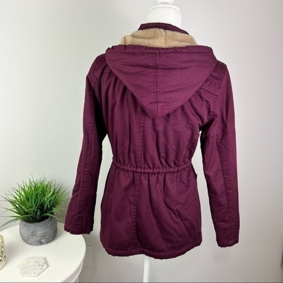 C’esstoi Mulberry Anorak Jacket Womens Faux Fur Lining And Front Tie size small - Picture 3 of 12